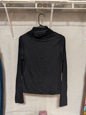 a new day Black Long-Sleeve Turtleneck Mock Top